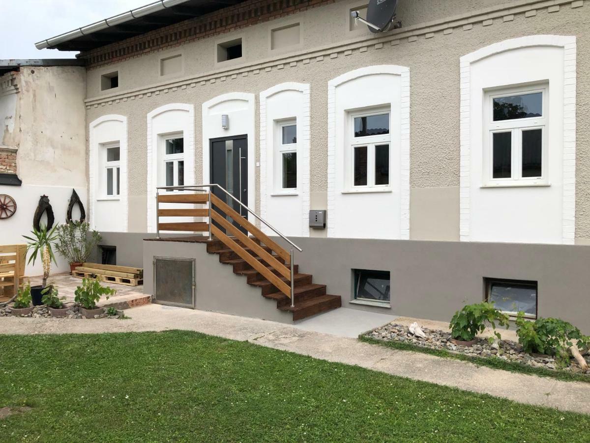 דירות לה אן דר טהיאה Riesling House Laa מראה חיצוני תמונה