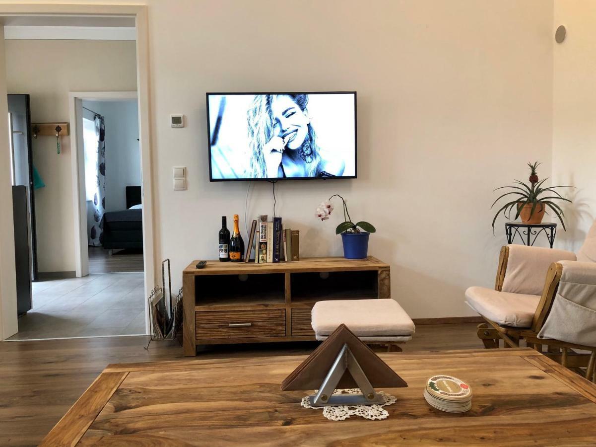 דירות לה אן דר טהיאה Riesling House Laa מראה חיצוני תמונה